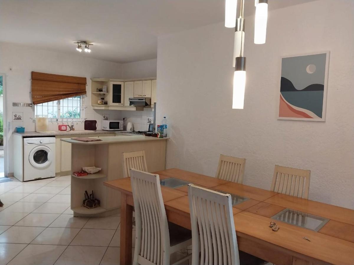Flic En Flac, Les Orchidees, 3 Bedroom Ground Floor Apartment, Extérieur photo